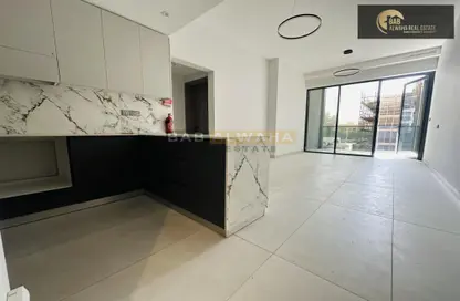 Apartment - 1 Bedroom - 2 Bathrooms for rent in Amal Tower - Dubai Sports City - Dubai