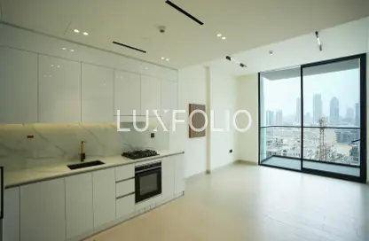 Apartment - 1 Bedroom - 2 Bathrooms for rent in Binghatti Azure - Jumeirah Village Circle - Dubai