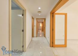 شقة - 3 غرف نوم - 3 حمامات للكراء في برج لافظية - شارع خليفة - أبوظبي