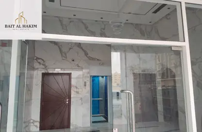 عمارة بالكامل - 8 غرف نوم - 8 حمامات للبيع في برج النعيمية 1 - أبراج النعيمية - النعيمية - عجمان