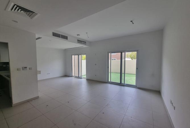 15242009 - Property Image 3