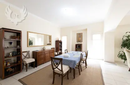 Villa - 4 Bedrooms - 5 Bathrooms for rent in Meadows 9 - Meadows - Dubai