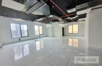 مكتب - استوديو - 1 حمام للايجار في أبراج القصر - واحة السيليكون - دبي