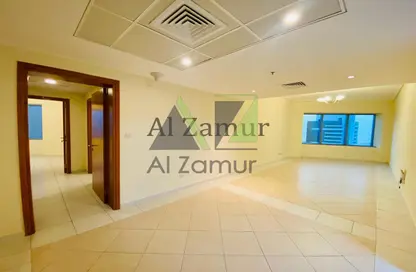 Apartment - 3 Bedrooms - 3 Bathrooms for rent in 21st Century Tower - Sheikh Zayed Road - Dubai