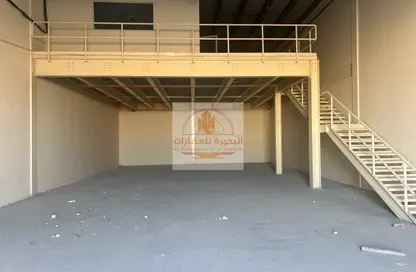 Warehouse - Studio - 1 Bathroom for rent in Al Sajaa Industrial - Al Sajaa - Sharjah