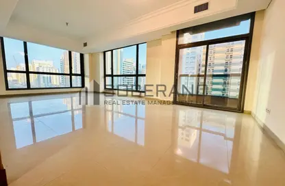 Apartment - 3 Bedrooms - 4 Bathrooms for rent in Al Marjan Tower - Al Falah Street - City Downtown - Abu Dhabi