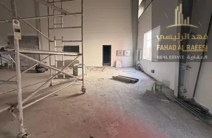 Warehouse - Studio - 1 Bathroom for rent in Umm Al Thuoob - Umm Al Quwain