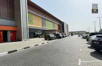 متجر - استوديو - 2 حمامات للايجار في التله 2 - عجمان