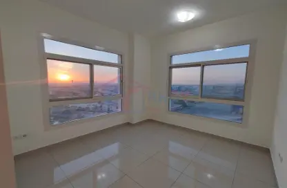 شقة - 2 غرف نوم - 3 حمامات للايجار في اطلاله ريزيدينس - مجمع دبي ريزيدنس - دبي