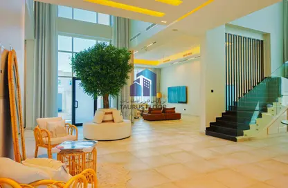 فيلا - 4 غرف نوم - 5 حمامات للايجار في السيوح 11 - السيوح - الشارقة