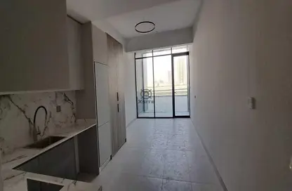 Apartment - Studio - 1 Bathroom for rent in Amal Tower - Dubai Sports City - Dubai