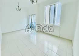 Empty Room image for: Apartment - 2 bedrooms - 2 bathrooms for rent in Rose Tower - Al Khan - Sharjah, Image 1