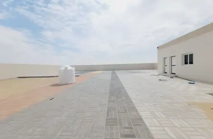 أرض - استوديو للايجار في الصجعة الصناعية - آلصجعه - الشارقة