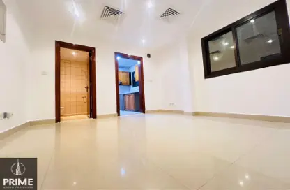 شقة - غرفة نوم - 1 حمام للايجار في شارع المطار - أبوظبي