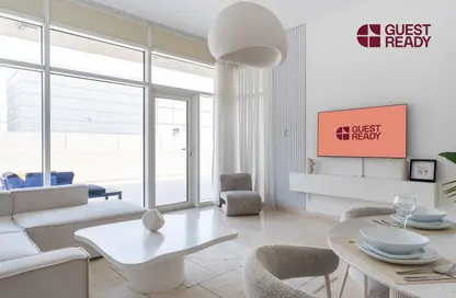 Apartment - 2 Bedrooms - 2 Bathrooms for rent in Business Bay - Dubai
