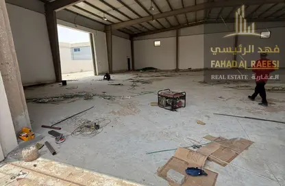Warehouse - Studio - 1 Bathroom for rent in Umm Al Thuoob - Umm Al Quwain