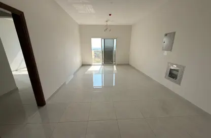 Apartment - 1 Bedroom - 2 Bathrooms for rent in Ajman Corniche Residences - Ajman Corniche Road - Ajman