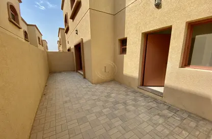 فيلا - 4 غرف نوم - 5 حمامات للايجار في شعيبات العود - اشارج - العين