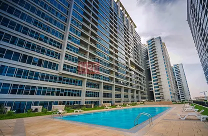 شقة - غرفة نوم - 1 حمام للبيع في سكاي كورتس تاور D - أبراج سكاي كورتس - دبي لاند - دبي
