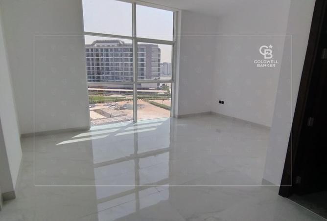 12070139 - صورة العقار 3