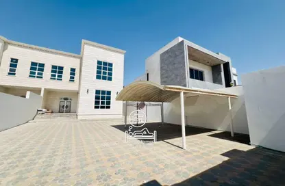 فيلا - 4 غرف نوم - 5 حمامات للايجار في مدينة الرياض - أبوظبي