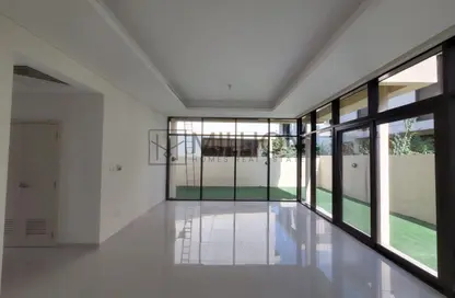 شقة - 3 غرف نوم - 4 حمامات للايجار في ريتشموند - داماك هيلز - دبي شقة - 3 غرف نوم - 4 حمامات للايجار في ريتشموند - داماك هيلز - دبي