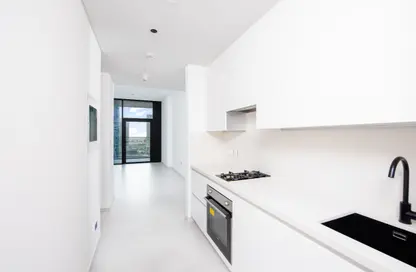 Apartment - Studio - 1 Bathroom for rent in Marquise Square Tower - Business Bay - Dubai