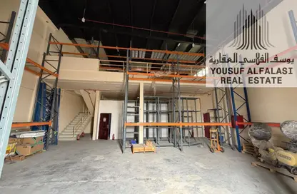 مستودع - استوديو - 1 حمام للايجار في 18 المنطقة الصناعية رقم - المنطقة الصناعية بالشارقة - الشارقة