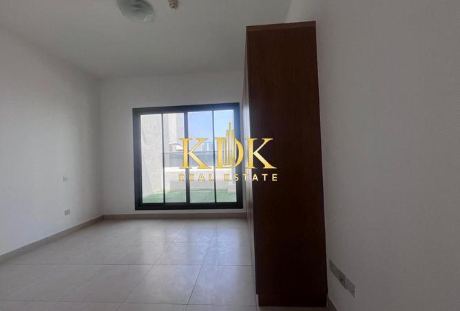 14804126 - Property Main Image