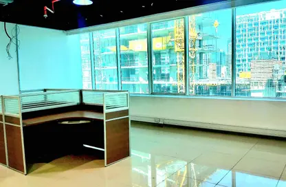 مكتب - استوديو - 2 حمامات للايجار في كابيتال جولدن تاور - الخليج التجاري - دبي