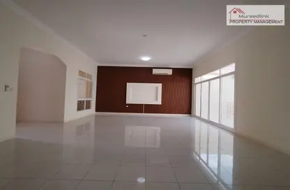 Apartment - 5 Bedrooms - 6 Bathrooms for rent in Al Mushrif - Abu Dhabi