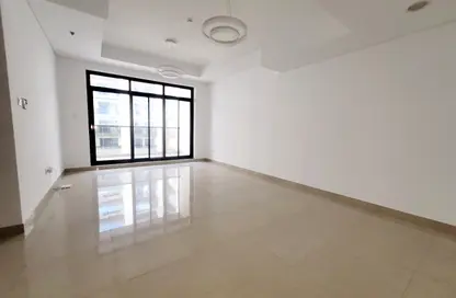 Apartment - 1 Bedroom - 2 Bathrooms for rent in Jumeirah Garden City - Al Satwa - Dubai