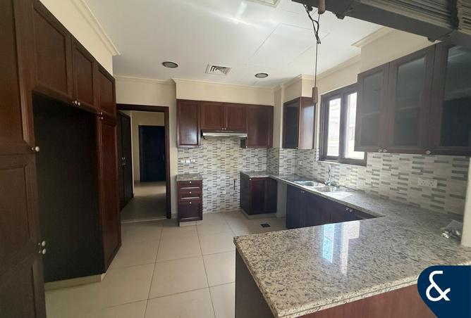 15402936 - Property Image 3