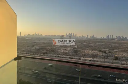 شقة - 1 حمام للايجار في بلوم تاورز سي - ابراج بلووم - الضاحية 10 - قرية الجميرا سركل - دبي