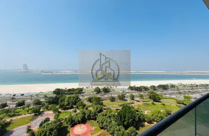 شقة - 3 غرف نوم - 5 حمامات للايجار في شارع الكورنيش - أبوظبي