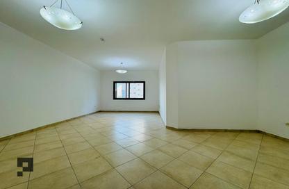 Apartment - 3 Bedrooms - 3 Bathrooms for rent in Al Nabba - Sharjah