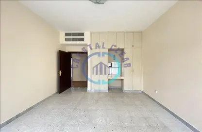 Empty Room image for: Apartment - 2 Bedrooms - 2 Bathrooms for rent in Khalifa Street - Central District - Al Ain, Image 1
