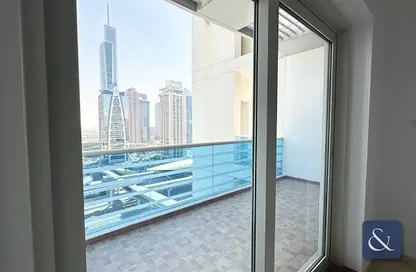 Balcony image for: Apartment - 2 Bedrooms - 2 Bathrooms for rent in Cascades Tower - Dubai Marina - Dubai, Image 1