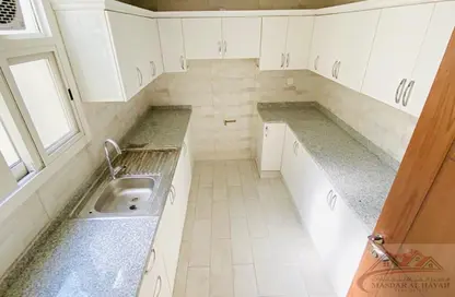 شقة - غرفة نوم - 2 حمامات للايجار في بناية مويليح 29 - مويلح - الشارقة