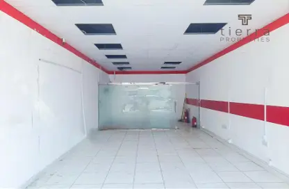 Shop - Studio - 1 Bathroom for rent in Al Badaa - Dubai
