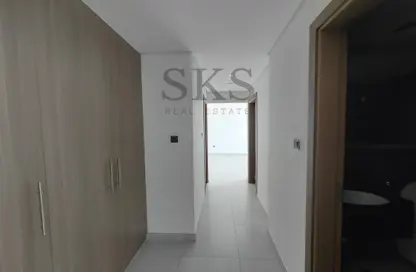 شقة - غرفة نوم - 2 حمامات للايجار في برج ريزيدينس 2 - قرية الجميرا سركل - دبي