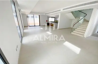 Empty Room image for: Duplex - 4 Bedrooms - 5 Bathrooms for sale in Aspens - Yas Acres - Yas Island - Abu Dhabi, Image 1