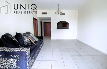Apartment - 1 Bedroom - 2 Bathrooms for rent in University View - Dubai Silicon Oasis - Dubai