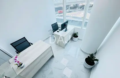 مكتب - استوديو - 1 حمام للايجار في فاطمه محمد احمد بن سليمان - الرفاعة - بر دبي - دبي
