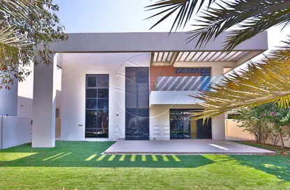 Villa - 5 Bedrooms - 7 Bathrooms for rent in West Yas - Yas Island - Abu Dhabi