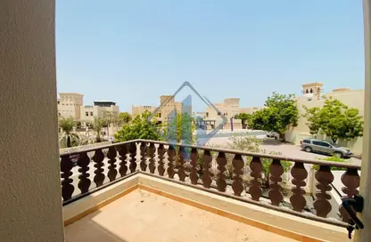 تاون هاوس - 3 غرف نوم - 3 حمامات للايجار في تاون هاوسز قرية الحمرا - قرية الحمرا - رأس الخيمة