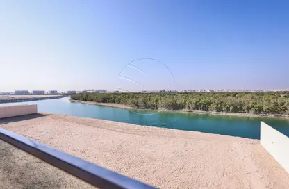 Villa - 5 Bedrooms - 7 Bathrooms for sale in Souk Al Jubail - Al Jubail Island - Abu Dhabi