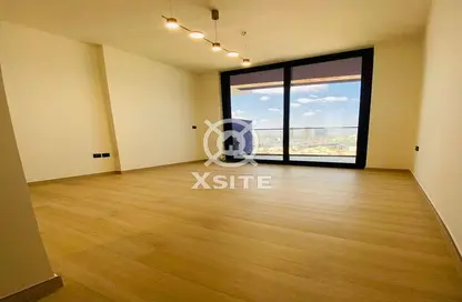 Apartment - 1 Bedroom - 2 Bathrooms for rent in Binghatti Crest - Jumeirah Village Circle - Dubai