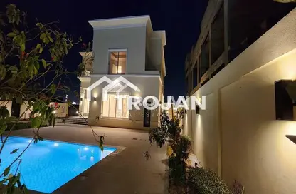 Villa - 5 Bedrooms - 7 Bathrooms for rent in Nad Al Sheba Villas - Nad Al Sheba 3 - Nad Al Sheba - Dubai