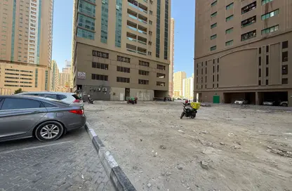 Land - Studio for rent in Al Khan Corniche - Al Khan - Sharjah